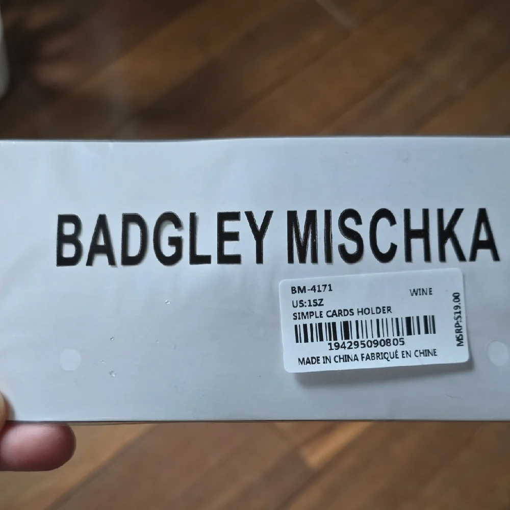 Badgley Mischka stylish card